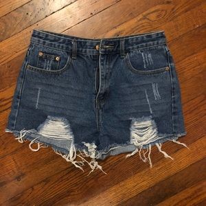 Mid rise denim shorts by Glamorous size M